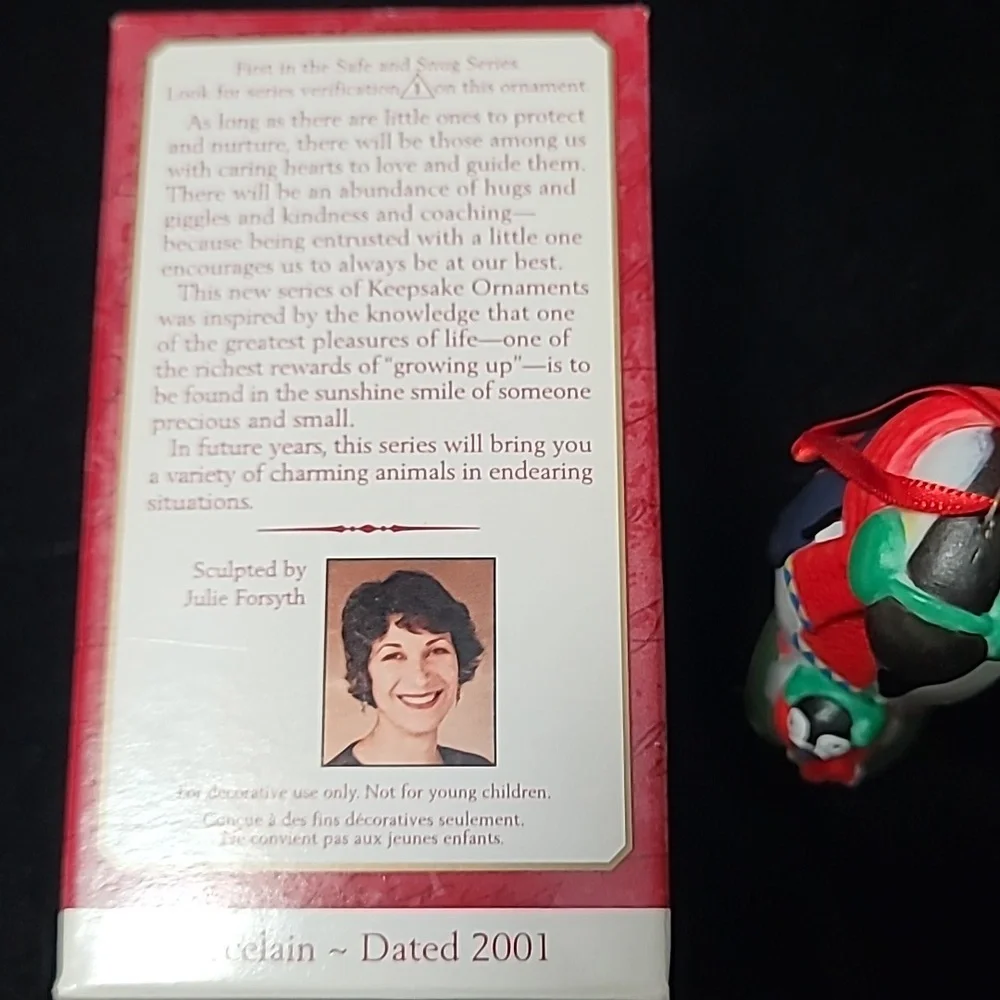 Vintage 2001 Hallmark Keepsake‎ Ornament Safe and Snug Ornament